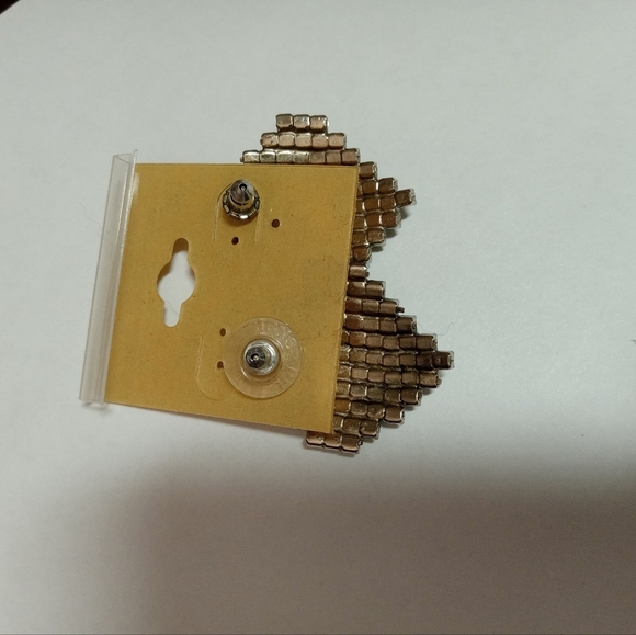 Diamond Rhinestones Earrings , Pierce ,Nip-Tips, Prong Setting, Silver Metal - Picture 5 of 6